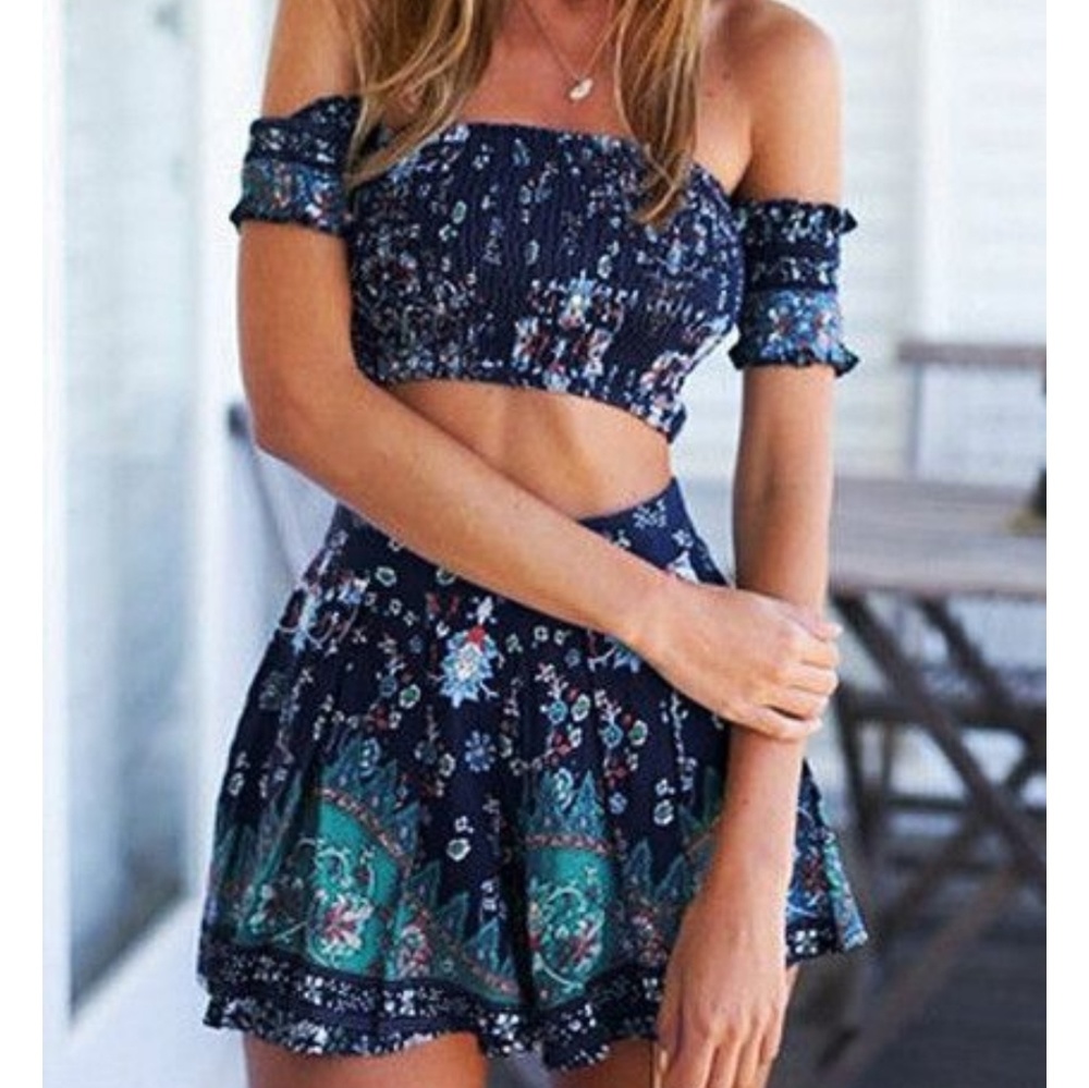 Off shoulder crop top